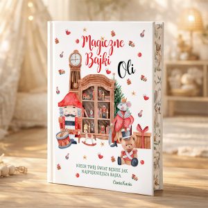 Okładka książki "Magiczne Bajki Oli", z ilustracjami postaci bajkowych, takich jak żołnierz z bębenkiem, mysz w szalu oraz pluszowy miś. W tle występuje drewniana witryna z zabawkami i choinka, a całość ozdobiona jest gwiazdkami i cukierkami. Tekst zachęca do marzenia o pięknych bajkach.