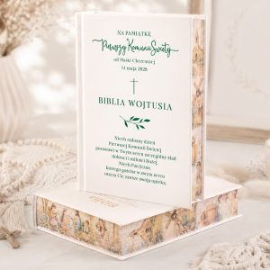 Pamiątka Pierwszej Komunii Świętej z datą 14 maja 2028, ozdobna Biblia z imieniem Wojtusia, dekoracyjna oprawa.