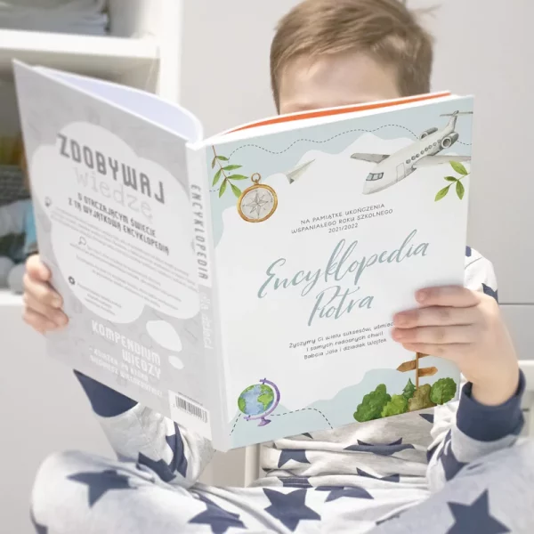 Pamiątkowa encyklopedia na nagrodę za ukońćzenie roku szkolnego dla dziecka