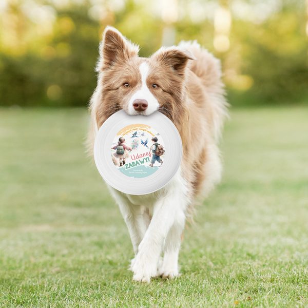 Frisbee do zabaw z psem dla dziecka na koniec przedszkola.