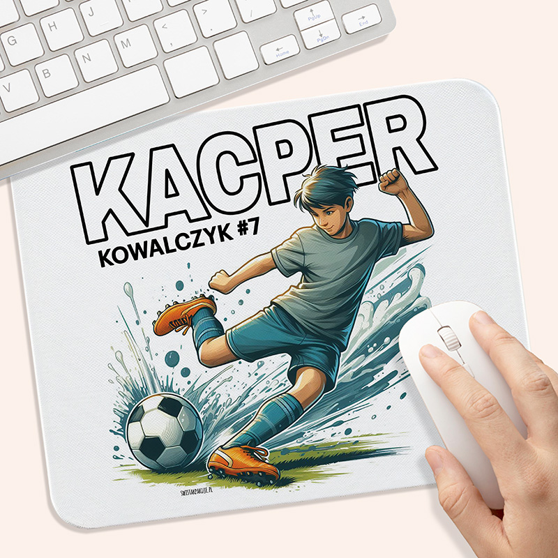 Personalizowana podkładka na biurko dla dziecka z motywem piłkarskim