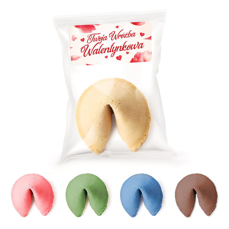Pudełko z przesłaniem o tematyce walentynkowej zawierające kolorowe ciastka wróżbki: jedno w kolorze beżowym oraz inne w kolorach różowym, zielonym, niebieskim i brązowym.