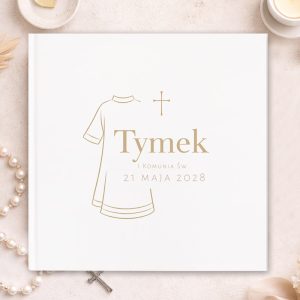 Personalizowana księga pamiątkowa na Pierwszą Komunię Świętą z motywem alby
