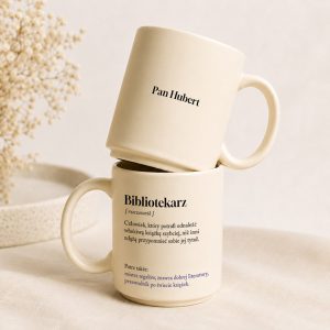 personalizowany-kubek-dla-bibliotekarza.jpg Personalizowany kubek dla bibliotekarza z imieniem.